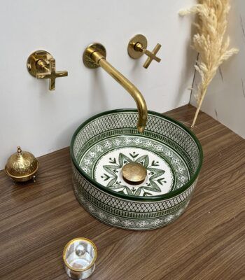 Elégante vasque vert marocaine traditionnelle pour une salle de bain – vue 3