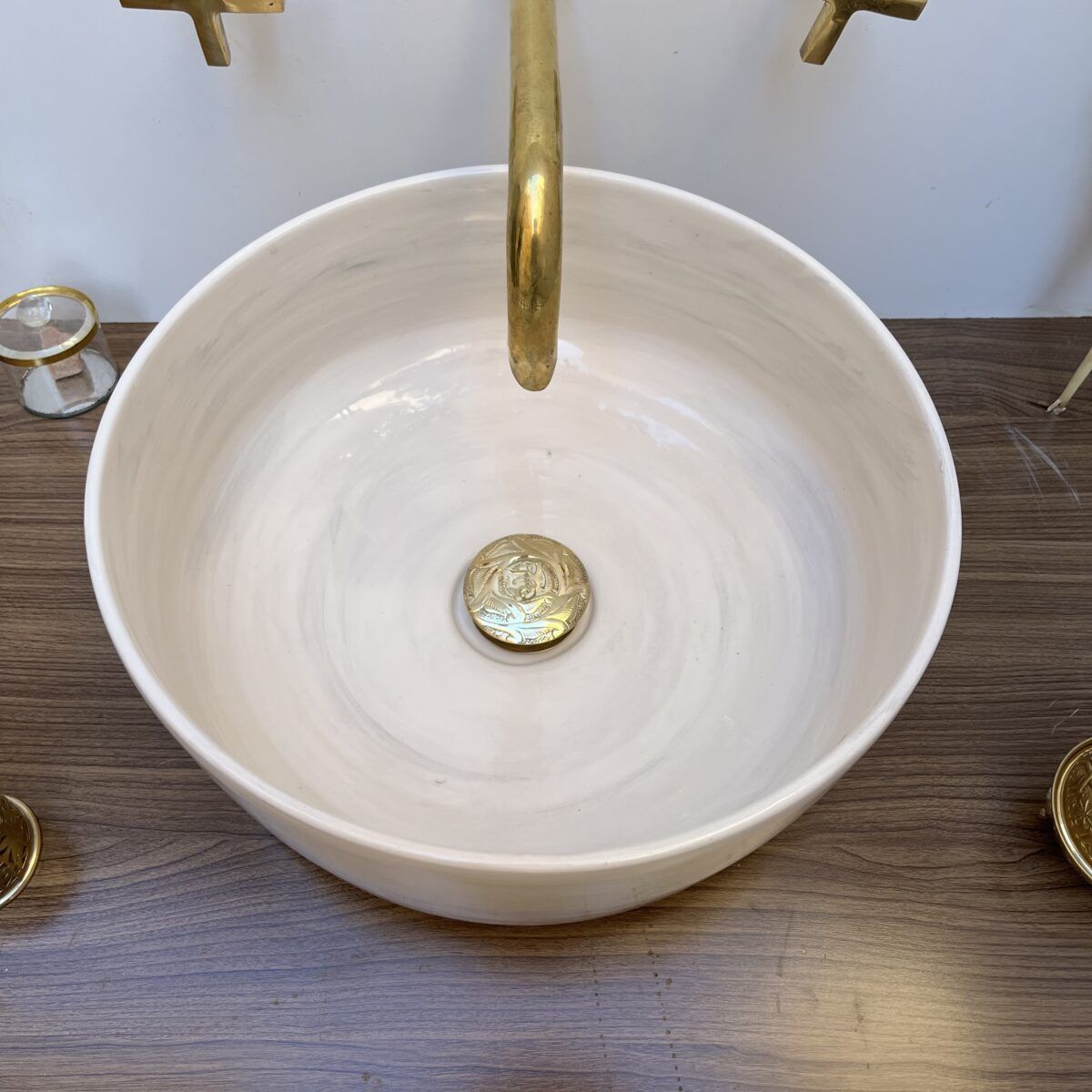Élégante vasque marocaine peinte à la main – Vasque simple pour une salle de bain chic (Copy) - Image 2